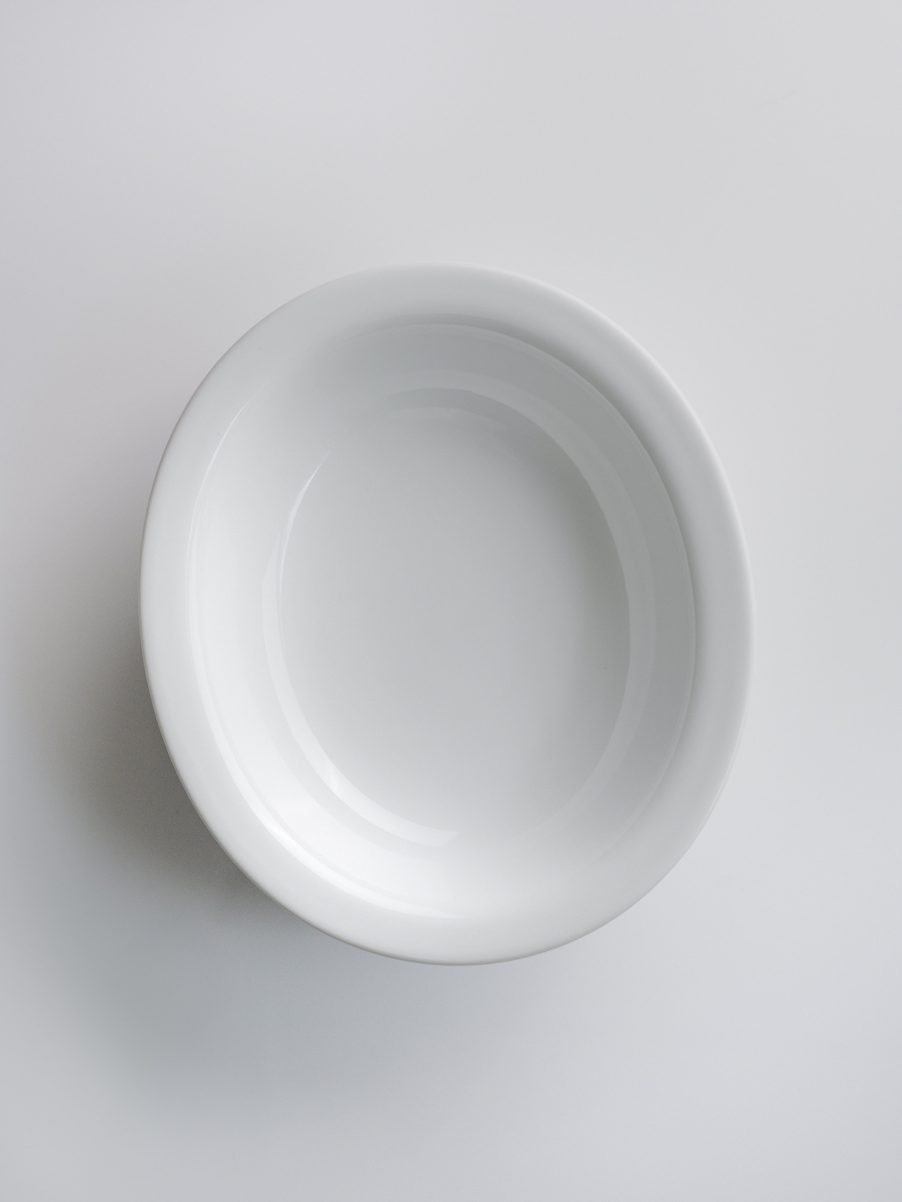 1616 / arita - CMA Oval Deep 190 White