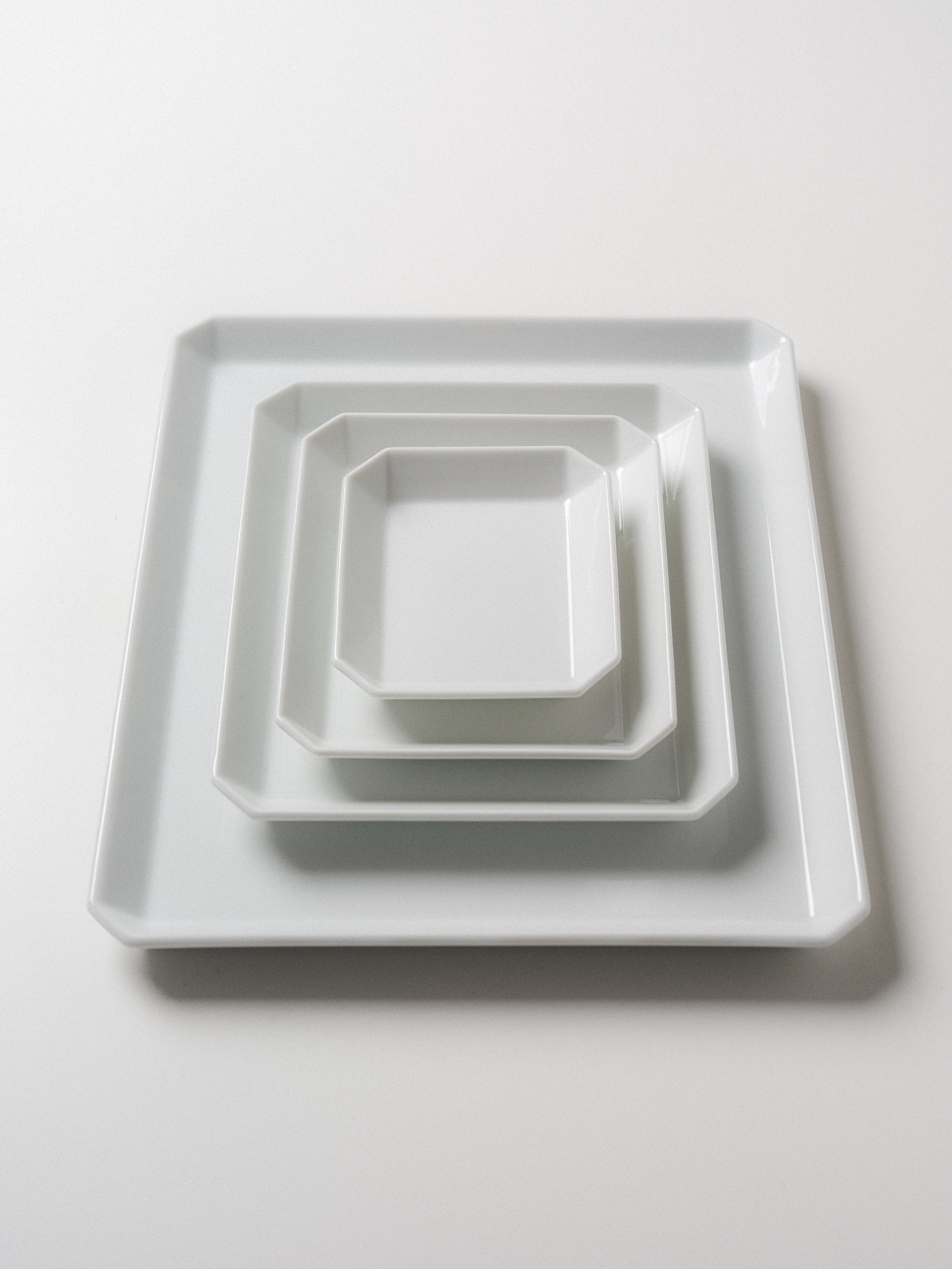 1616 / arita - TY Square Plate Blanco