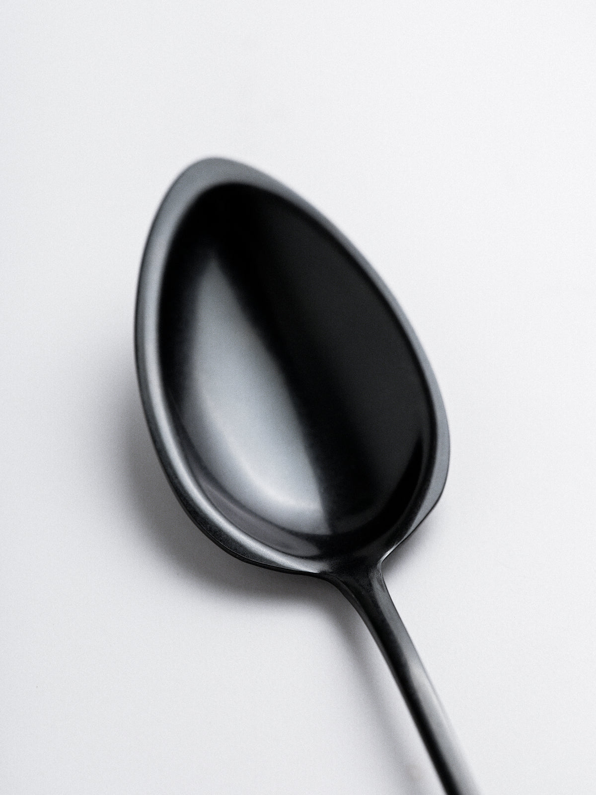GESTURA 01 Gunmetal Spoon