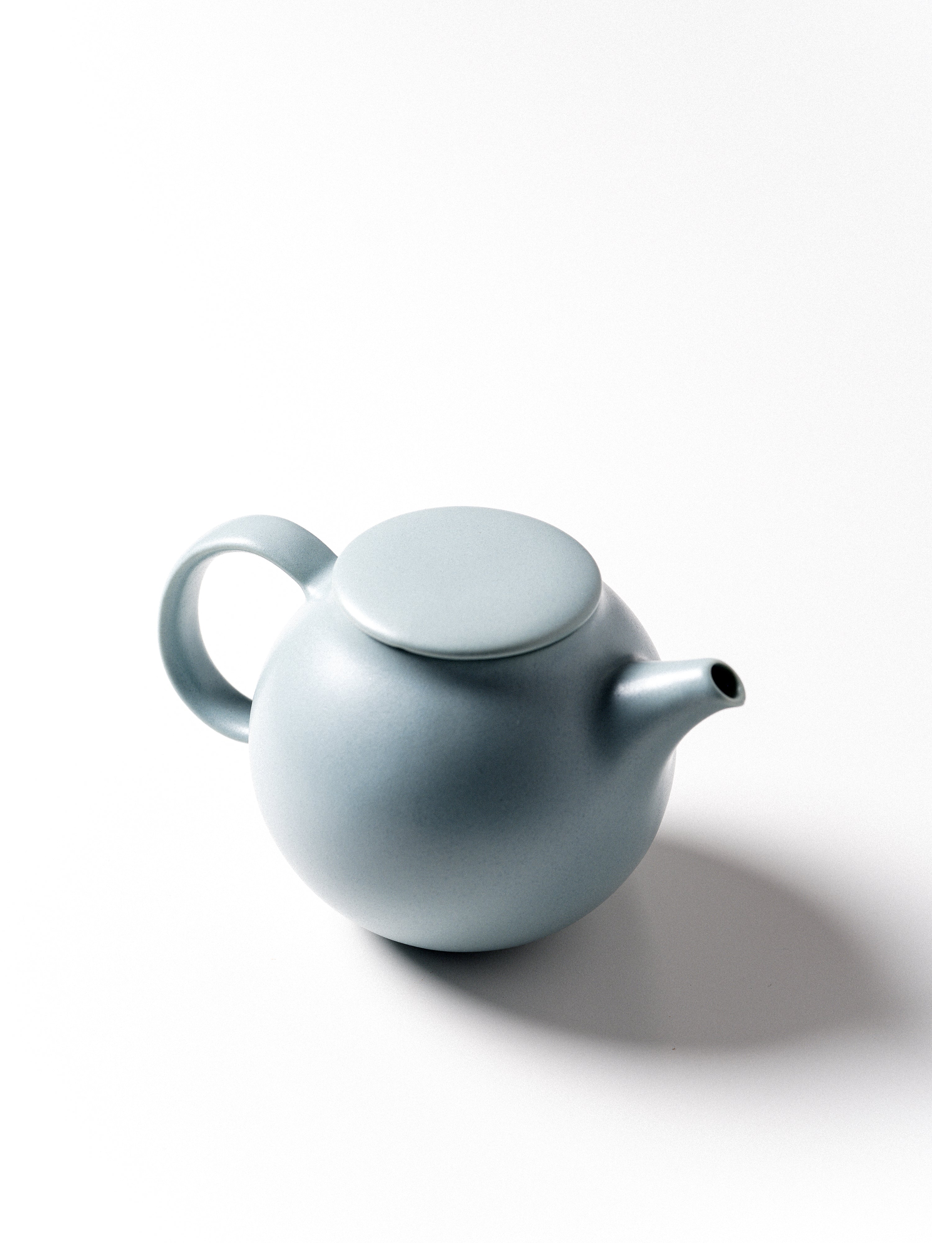 KINTO PEBBLE Tetera 500 ml